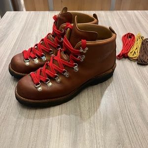 Danner Mountain Light Cascade Clovis GORE-TEX - Size 11EE (Wide)